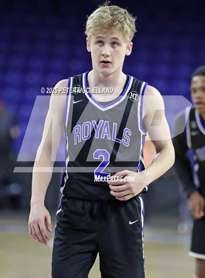 Thumbnail 2 in Georgetown vs Monument Mountain (MIAA Division 4 Final) photogallery.