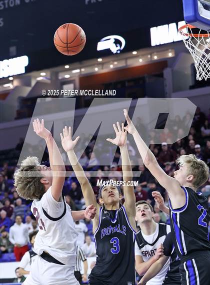 Thumbnail 2 in Georgetown vs Monument Mountain (MIAA Division 4 Final) photogallery.