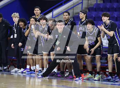 Thumbnail 2 in Georgetown vs Monument Mountain (MIAA Division 4 Final) photogallery.