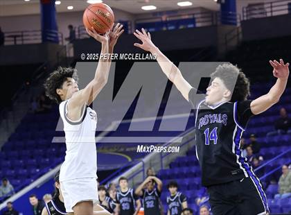 Thumbnail 2 in Georgetown vs Monument Mountain (MIAA Division 4 Final) photogallery.