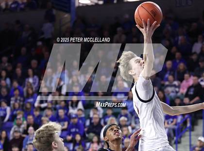 Thumbnail 3 in Georgetown vs Monument Mountain (MIAA Division 4 Final) photogallery.