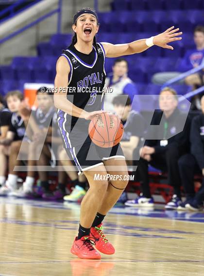 Thumbnail 1 in Georgetown vs Monument Mountain (MIAA Division 4 Final) photogallery.