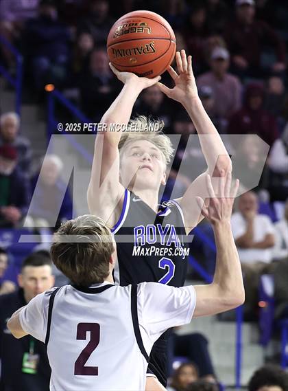 Thumbnail 1 in Georgetown vs Monument Mountain (MIAA Division 4 Final) photogallery.
