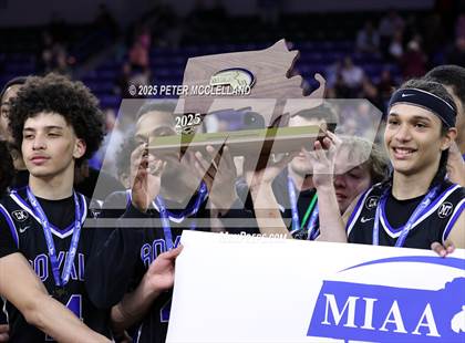 Thumbnail 1 in Georgetown vs Monument Mountain (MIAA Division 4 Final) photogallery.