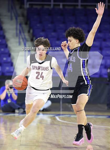 Thumbnail 1 in Georgetown vs Monument Mountain (MIAA Division 4 Final) photogallery.