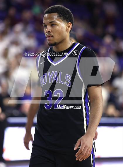 Thumbnail 1 in Georgetown vs Monument Mountain (MIAA Division 4 Final) photogallery.