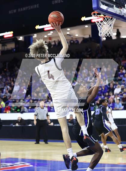 Thumbnail 3 in Georgetown vs Monument Mountain (MIAA Division 4 Final) photogallery.