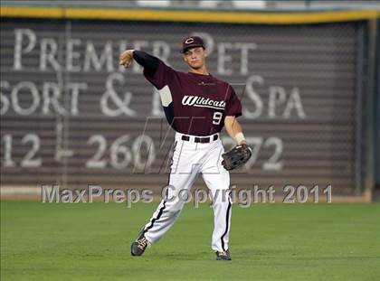 Thumbnail 3 in Calallen vs. Poteet (UIL 4A Semifinal) photogallery.