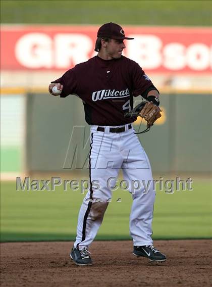Thumbnail 2 in Calallen vs. Poteet (UIL 4A Semifinal) photogallery.