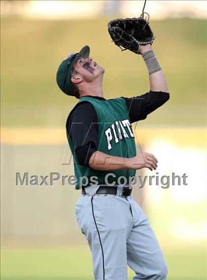 Thumbnail 2 in Calallen vs. Poteet (UIL 4A Semifinal) photogallery.