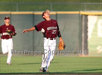 Thumbnail 2 in Calallen vs. Poteet (UIL 4A Semifinal) photogallery.