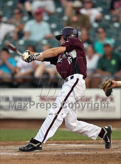 Thumbnail 3 in Calallen vs. Poteet (UIL 4A Semifinal) photogallery.