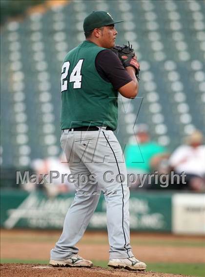 Thumbnail 1 in Calallen vs. Poteet (UIL 4A Semifinal) photogallery.