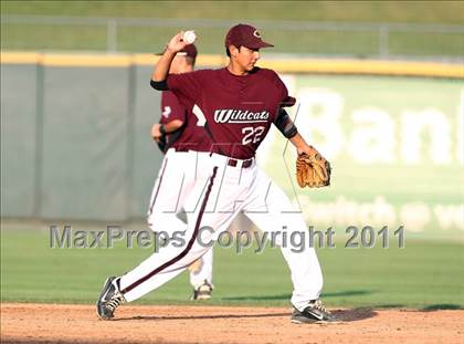Thumbnail 2 in Calallen vs. Poteet (UIL 4A Semifinal) photogallery.