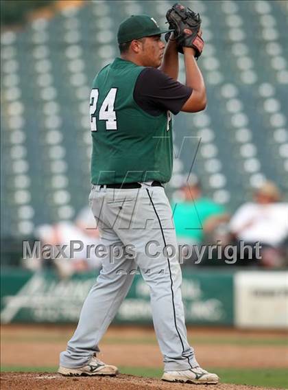 Thumbnail 2 in Calallen vs. Poteet (UIL 4A Semifinal) photogallery.