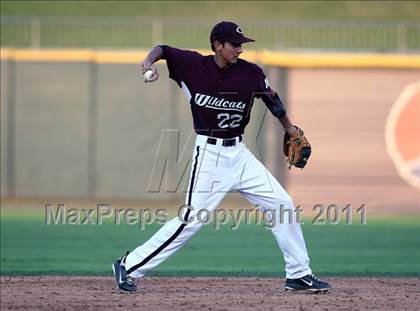 Thumbnail 3 in Calallen vs. Poteet (UIL 4A Semifinal) photogallery.