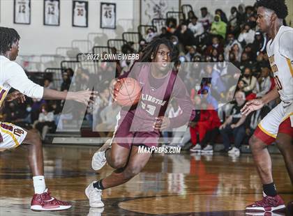 Thumbnail 3 in Arlington vs Mount Vernon (Section 1 Class AA Semifinal) photogallery.