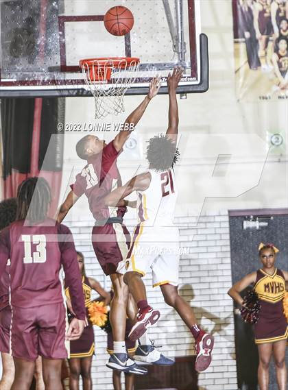 Thumbnail 3 in Arlington vs Mount Vernon (Section 1 Class AA Semifinal) photogallery.