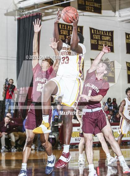 Thumbnail 2 in Arlington vs Mount Vernon (Section 1 Class AA Semifinal) photogallery.