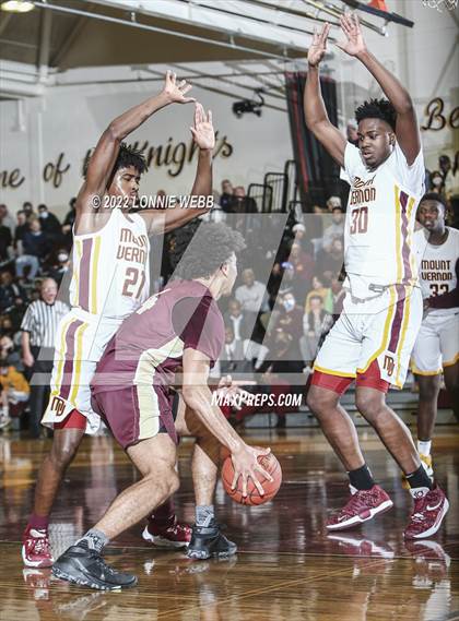 Thumbnail 3 in Arlington vs Mount Vernon (Section 1 Class AA Semifinal) photogallery.