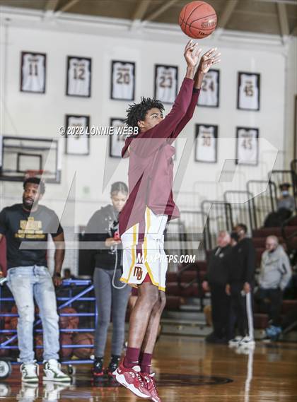 Thumbnail 1 in Arlington vs Mount Vernon (Section 1 Class AA Semifinal) photogallery.