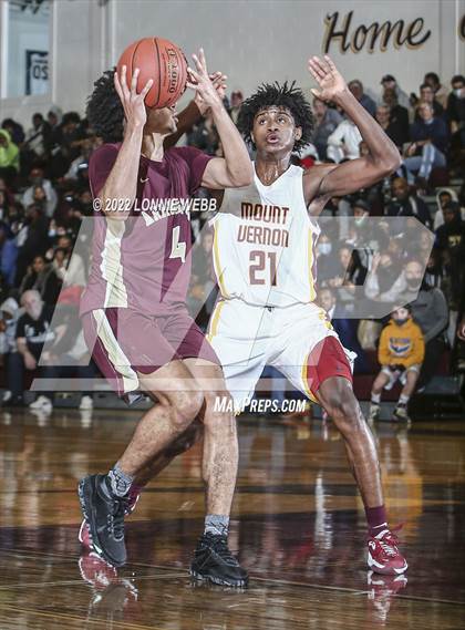 Thumbnail 2 in Arlington vs Mount Vernon (Section 1 Class AA Semifinal) photogallery.