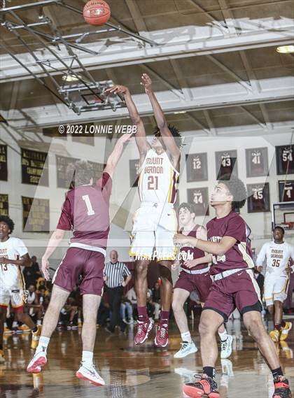Thumbnail 1 in Arlington vs Mount Vernon (Section 1 Class AA Semifinal) photogallery.