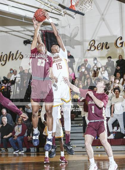 Thumbnail 1 in Arlington vs Mount Vernon (Section 1 Class AA Semifinal) photogallery.