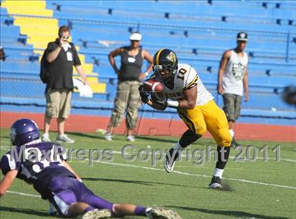 Thumbnail 3 in Franklin vs. Bishop O'Dowd (Smackdown at Sactown) photogallery.