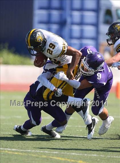Thumbnail 2 in Franklin vs. Bishop O'Dowd (Smackdown at Sactown) photogallery.