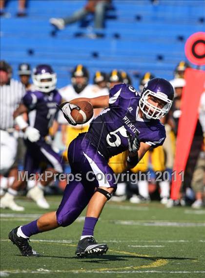 Thumbnail 3 in Franklin vs. Bishop O'Dowd (Smackdown at Sactown) photogallery.