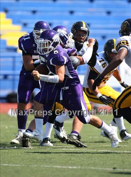 Thumbnail 3 in Franklin vs. Bishop O'Dowd (Smackdown at Sactown) photogallery.