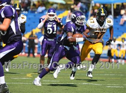 Thumbnail 3 in Franklin vs. Bishop O'Dowd (Smackdown at Sactown) photogallery.