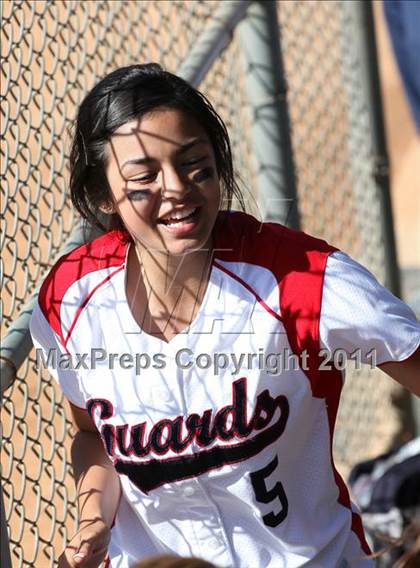 Thumbnail 1 in Pomona Catholic vs. Bellarmine-Jefferson (CIF SS D7 Final) photogallery.