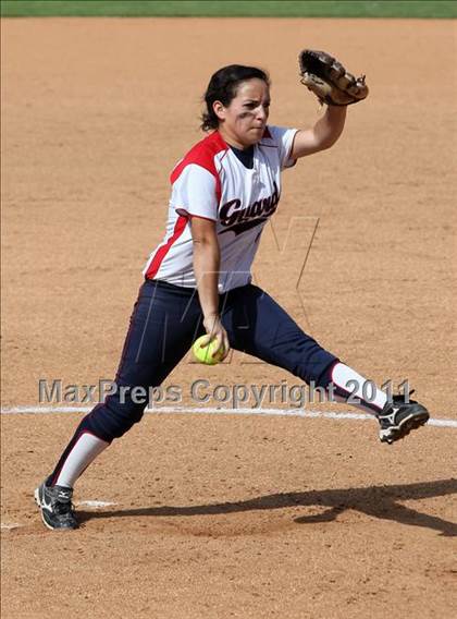 Thumbnail 3 in Pomona Catholic vs. Bellarmine-Jefferson (CIF SS D7 Final) photogallery.