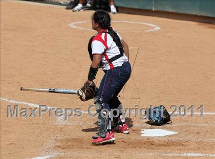 Thumbnail 2 in Pomona Catholic vs. Bellarmine-Jefferson (CIF SS D7 Final) photogallery.