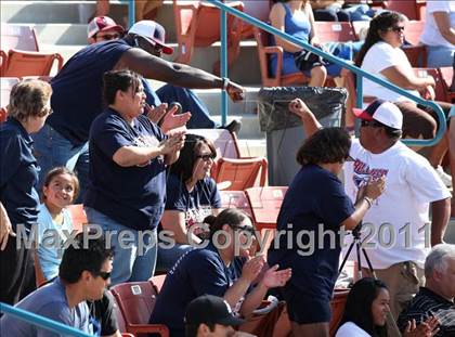 Thumbnail 2 in Pomona Catholic vs. Bellarmine-Jefferson (CIF SS D7 Final) photogallery.