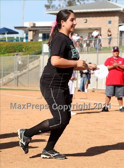 Thumbnail 2 in Pomona Catholic vs. Bellarmine-Jefferson (CIF SS D7 Final) photogallery.