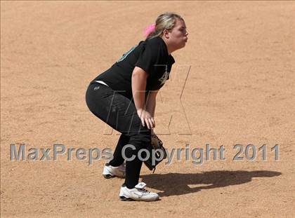 Thumbnail 1 in Pomona Catholic vs. Bellarmine-Jefferson (CIF SS D7 Final) photogallery.