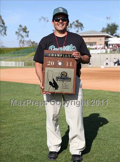 Thumbnail 2 in Pomona Catholic vs. Bellarmine-Jefferson (CIF SS D7 Final) photogallery.