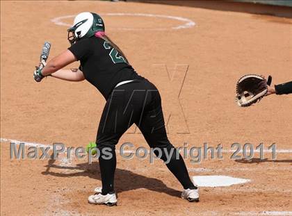 Thumbnail 2 in Pomona Catholic vs. Bellarmine-Jefferson (CIF SS D7 Final) photogallery.