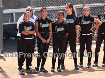Thumbnail 3 in Pomona Catholic vs. Bellarmine-Jefferson (CIF SS D7 Final) photogallery.