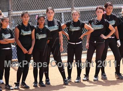 Thumbnail 1 in Pomona Catholic vs. Bellarmine-Jefferson (CIF SS D7 Final) photogallery.