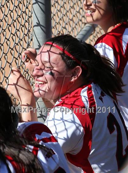 Thumbnail 1 in Pomona Catholic vs. Bellarmine-Jefferson (CIF SS D7 Final) photogallery.