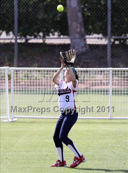 Thumbnail 3 in Pomona Catholic vs. Bellarmine-Jefferson (CIF SS D7 Final) photogallery.