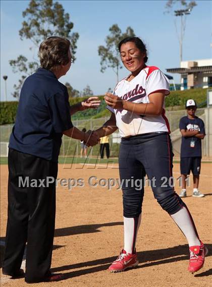 Thumbnail 1 in Pomona Catholic vs. Bellarmine-Jefferson (CIF SS D7 Final) photogallery.