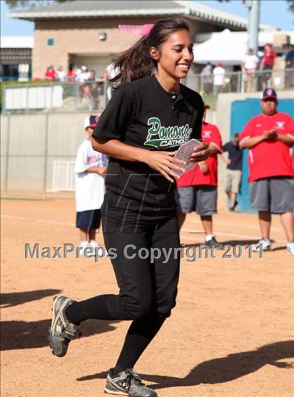 Thumbnail 2 in Pomona Catholic vs. Bellarmine-Jefferson (CIF SS D7 Final) photogallery.