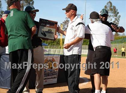 Thumbnail 2 in Pomona Catholic vs. Bellarmine-Jefferson (CIF SS D7 Final) photogallery.