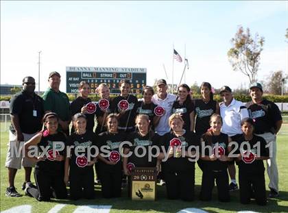 Thumbnail 1 in Pomona Catholic vs. Bellarmine-Jefferson (CIF SS D7 Final) photogallery.