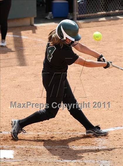 Thumbnail 3 in Pomona Catholic vs. Bellarmine-Jefferson (CIF SS D7 Final) photogallery.